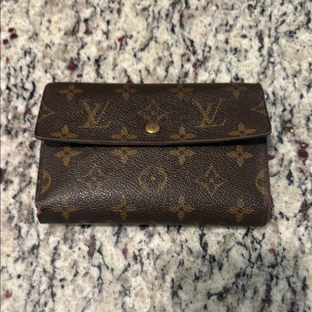 Louis Vuitton Brown monogram wallet